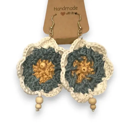 Boucles d'oreilles en crochet avec de Grandes Fleurs Bohèmes