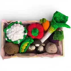 Cagette de légumes maraîchers au crochet, cadeau de naissance ou jouet éducatif durable en coton.